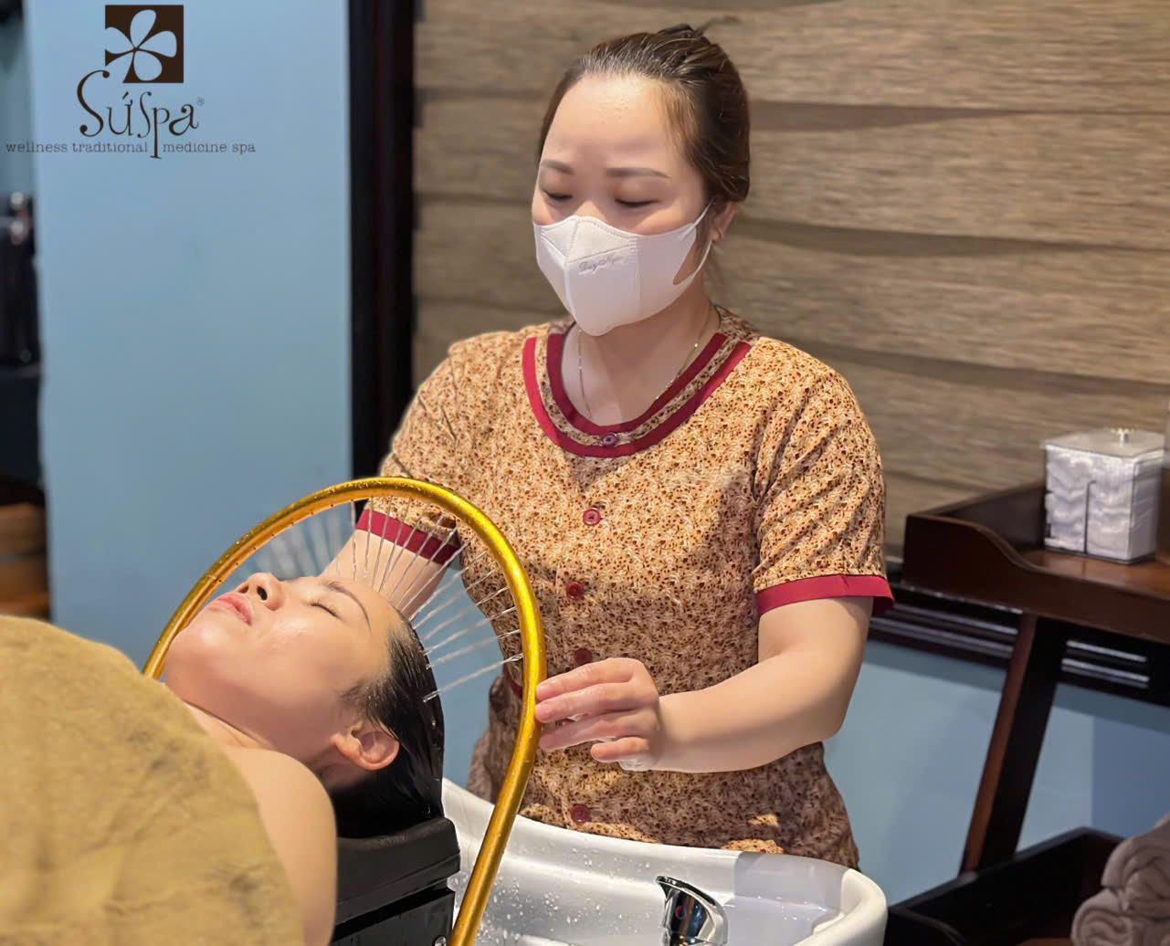 HAIR SHAMPOO THERAPY (헤어 샴푸 테라피)